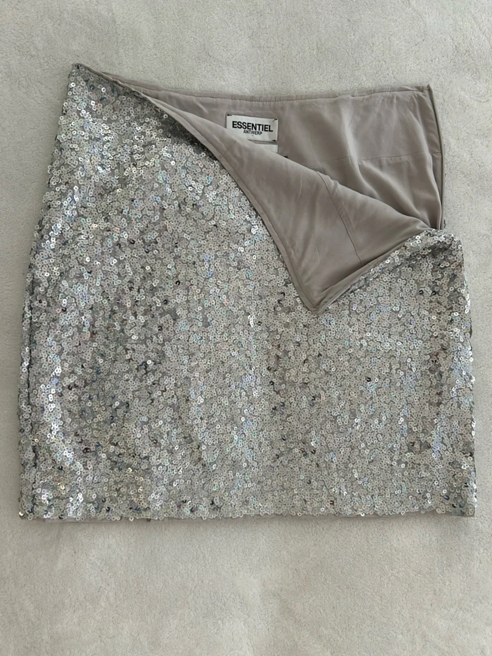 Silver Sequin Mini Skirt - Sparkley - Picture 3 of 8